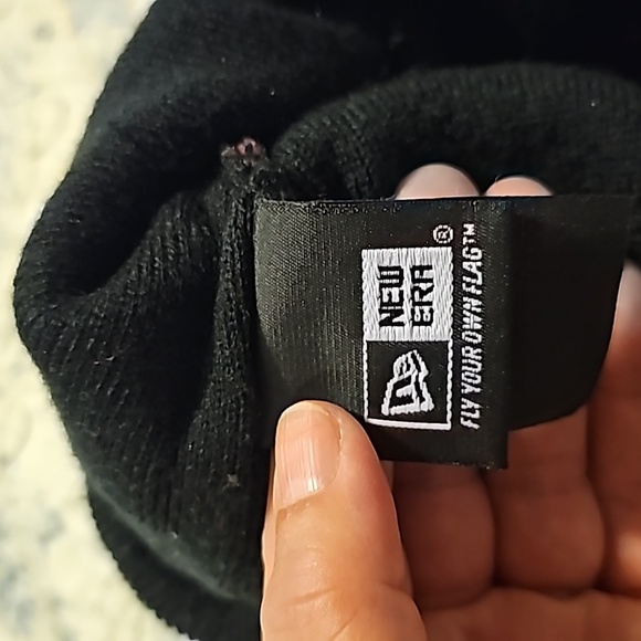 49ers pompom beanie - Picture 3 of 4